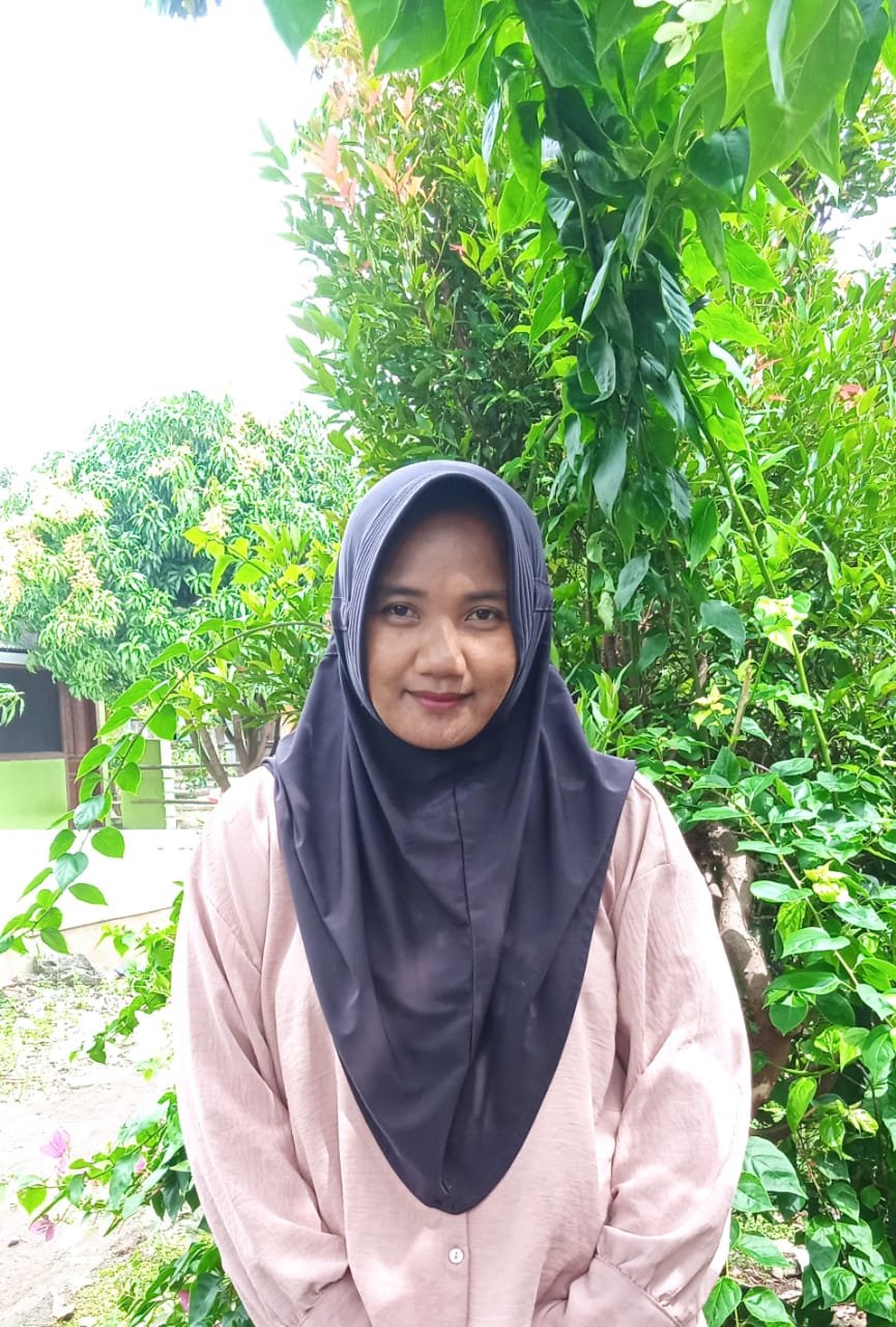 Salasatun, 35 tahun, Asal Kendal, Beberes masak, Pengalaman 2thn, gaji 2.3jt, mudik 1thn sekali