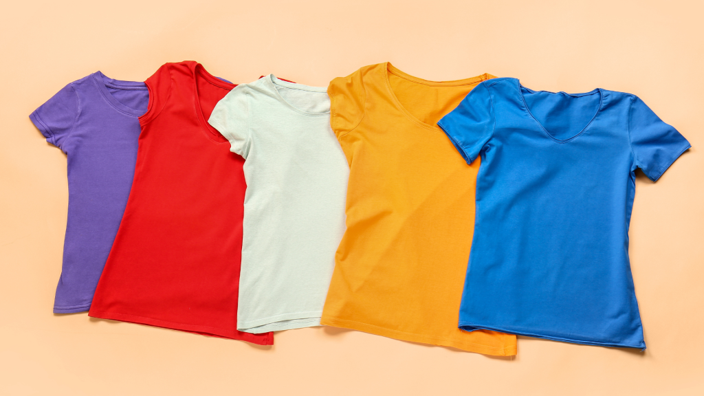 4 tipe pakaian wanita yang nyaman untuk ART sehari-hari