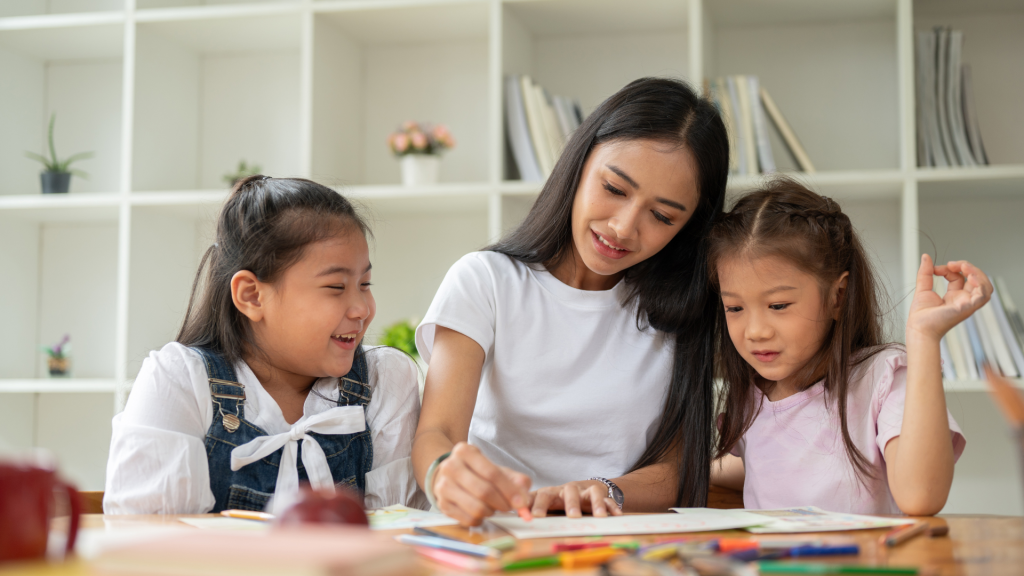 Ketahui Kebutuhan Lebaran, Pilih ART Momong Infal atau Babysitter Infal?