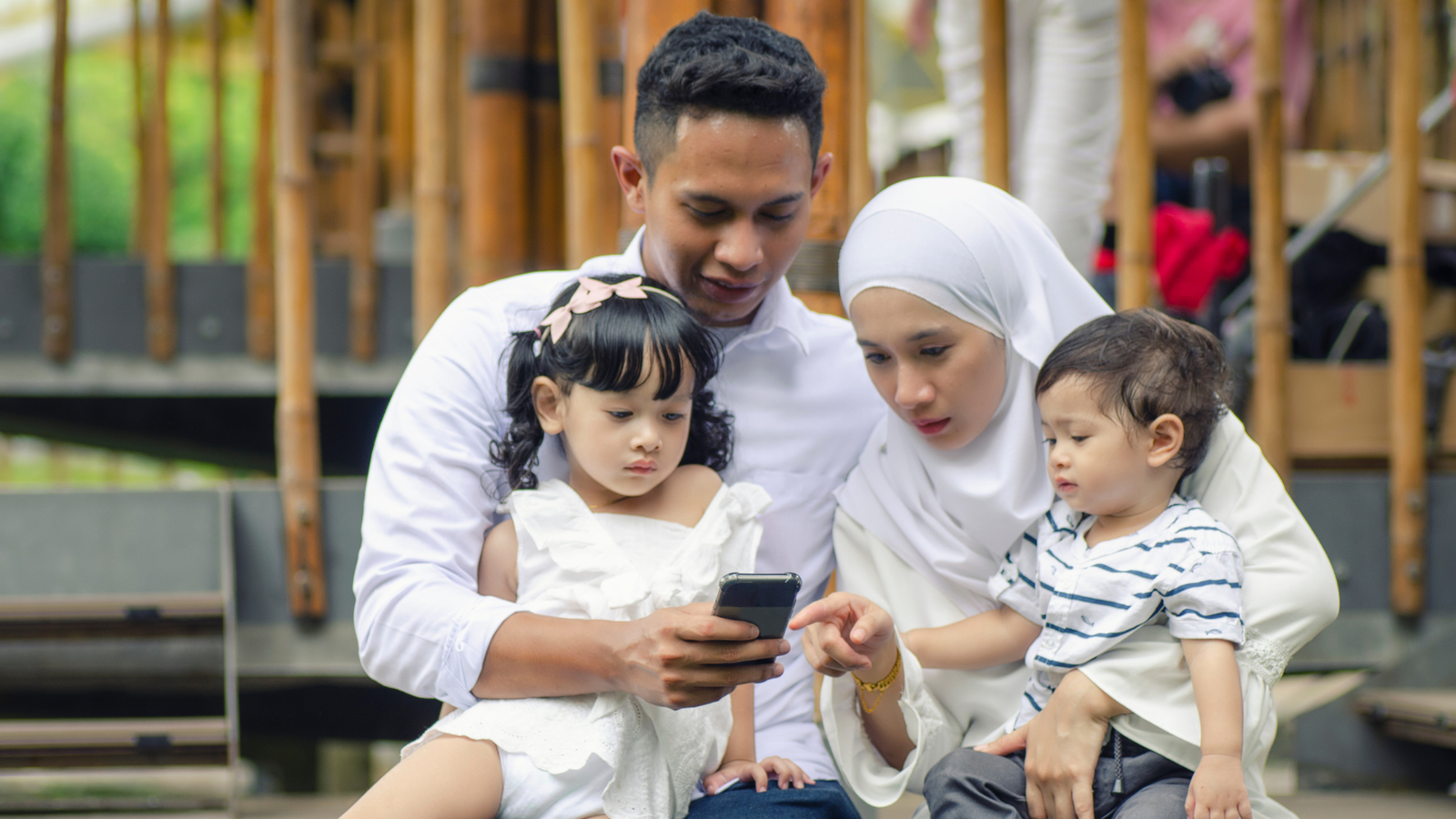 cari jasa babysitter