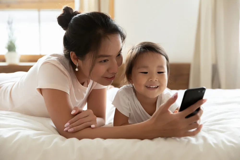 Penggunaan Gadget Untuk Anak