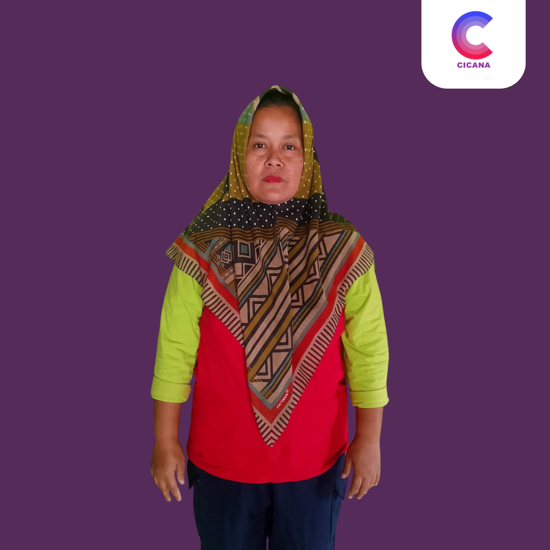 Iwin Mulyati, 43 Tahun, Asal Garut, Beberes momong, Pengalaman 7tahun, Gaji 2.4 Juta